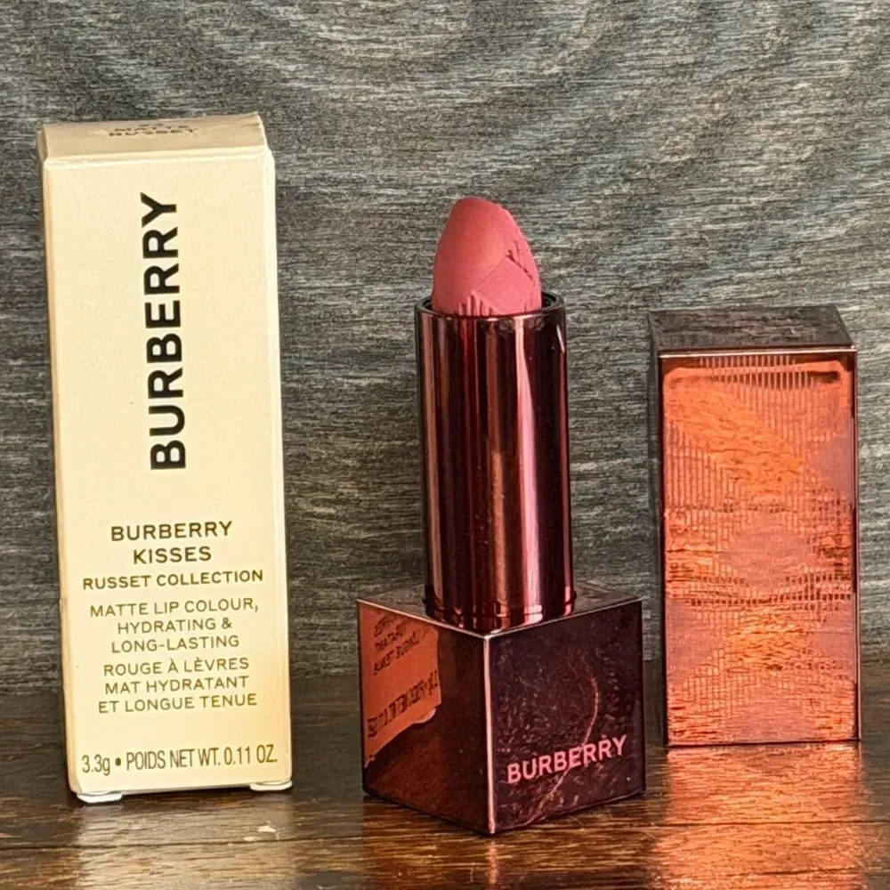 burberry kisses